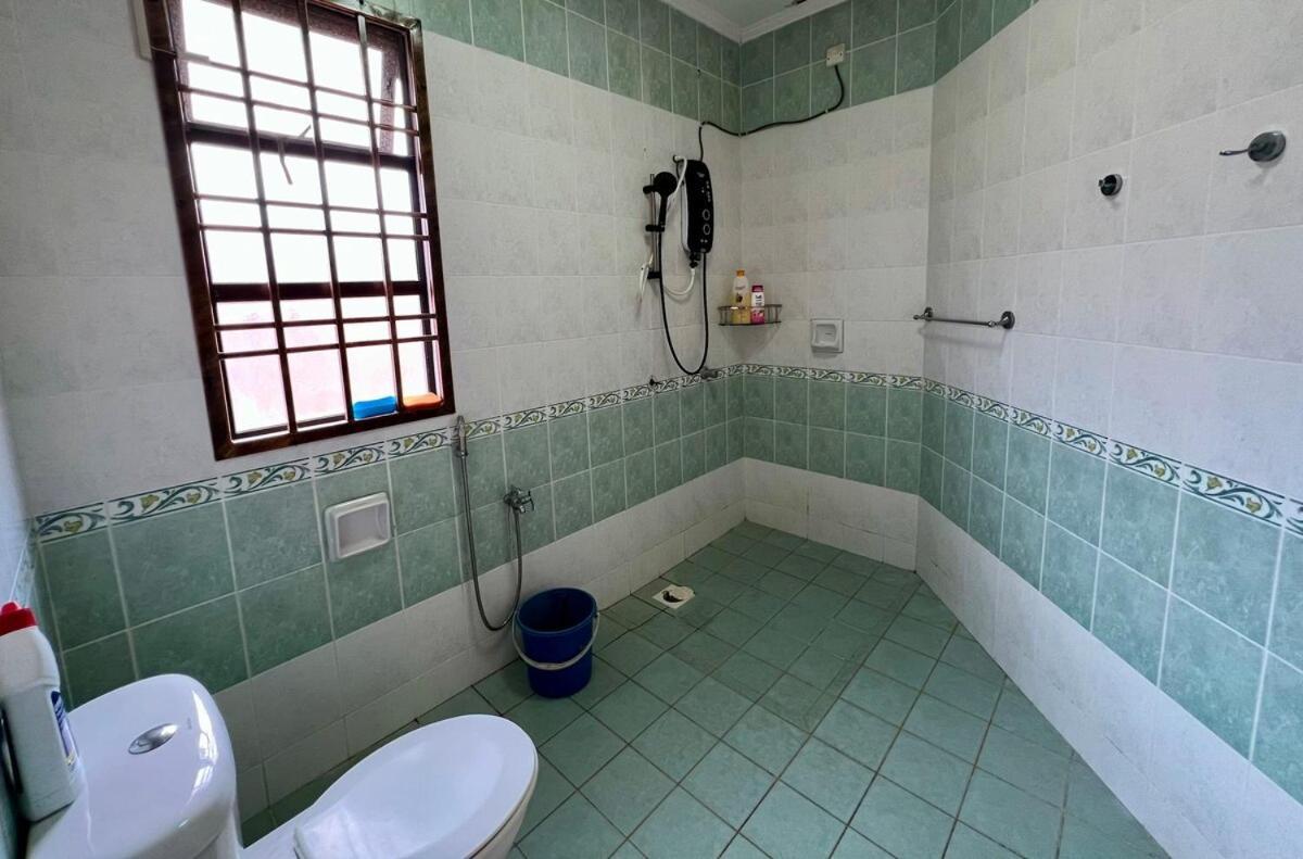 Rini Utama Homestay Skudai Extérieur photo