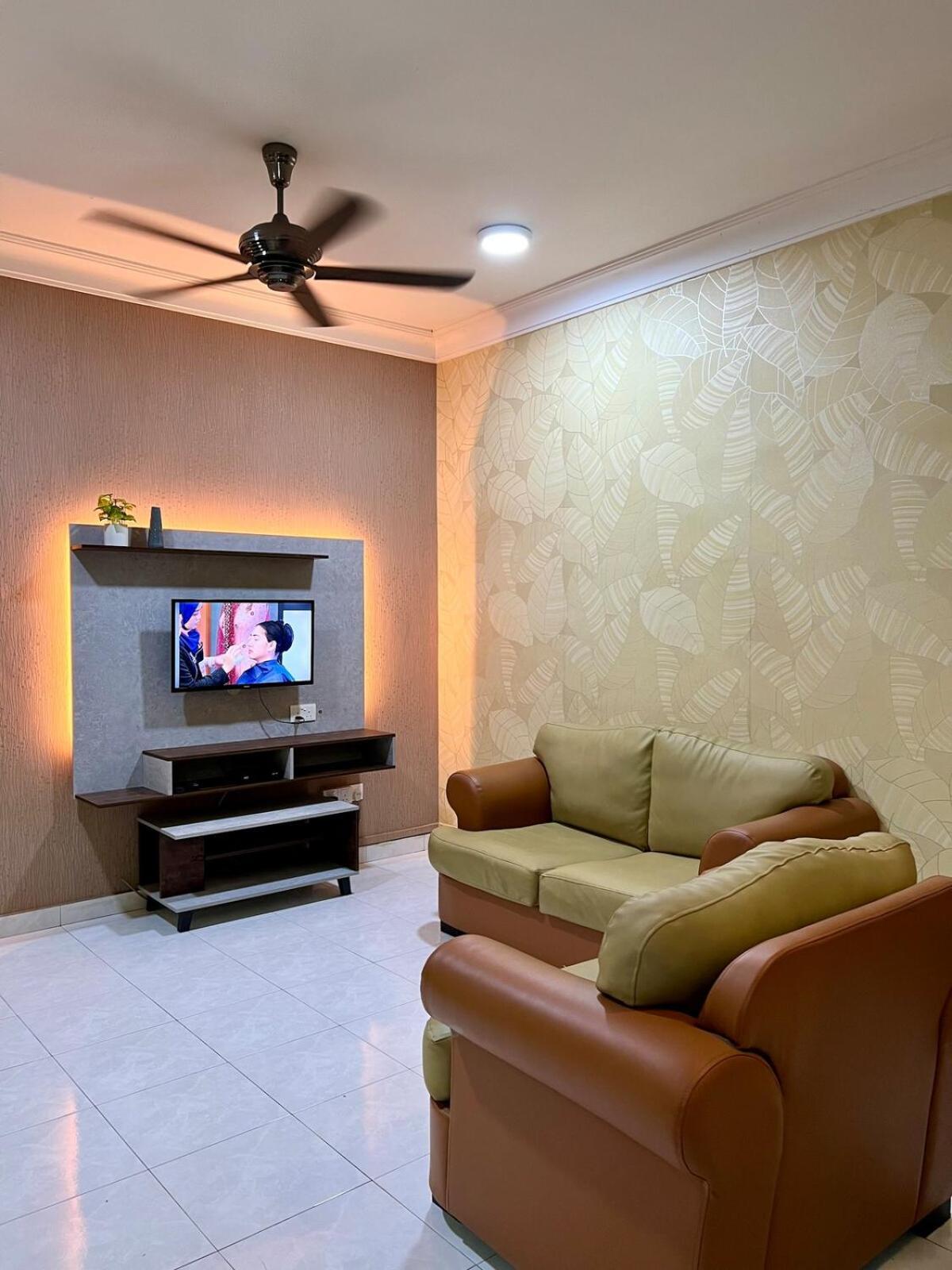 Rini Utama Homestay Skudai Extérieur photo