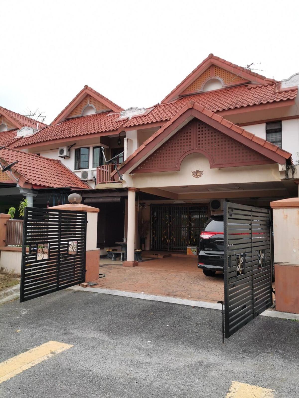 Rini Utama Homestay Skudai Extérieur photo